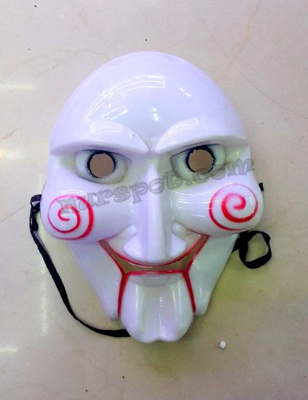 şaka testere maskesi