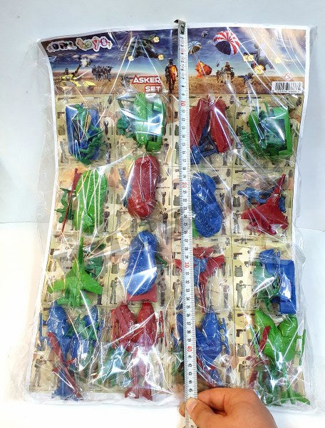 oyuncak asker seti kartelalı 32 li 6664