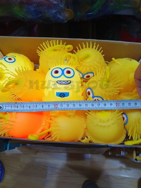 parmağa takılan ışıklı oyuncak