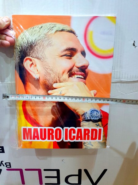 poster mauro icardi