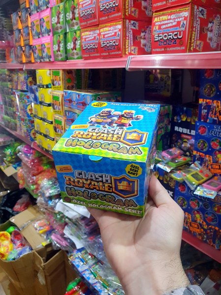 oyun kartı kutu klas royal hologramı 8235