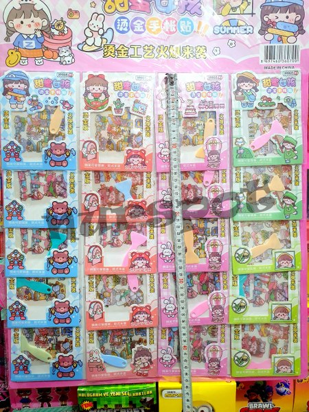 sticker 3 parça 0700