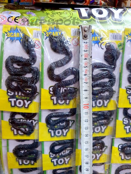 şaka oyuncak yılan 8016