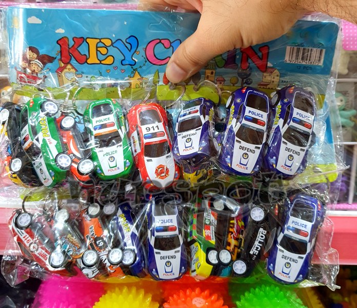 çek bırak araba metal anahtarlık 8375