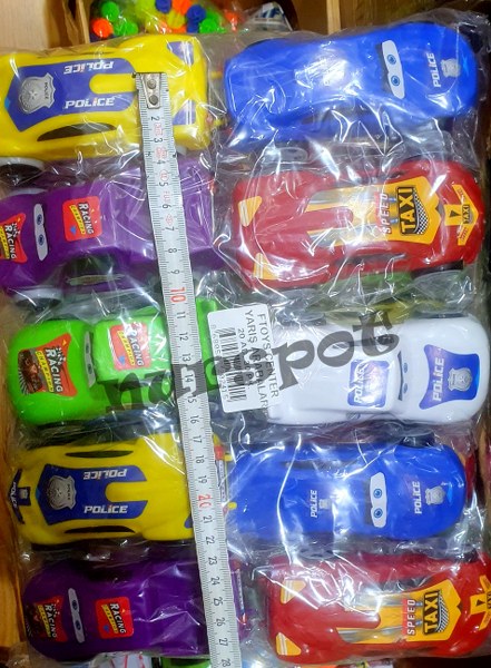 oyuncak araba 24 lü paket 2415