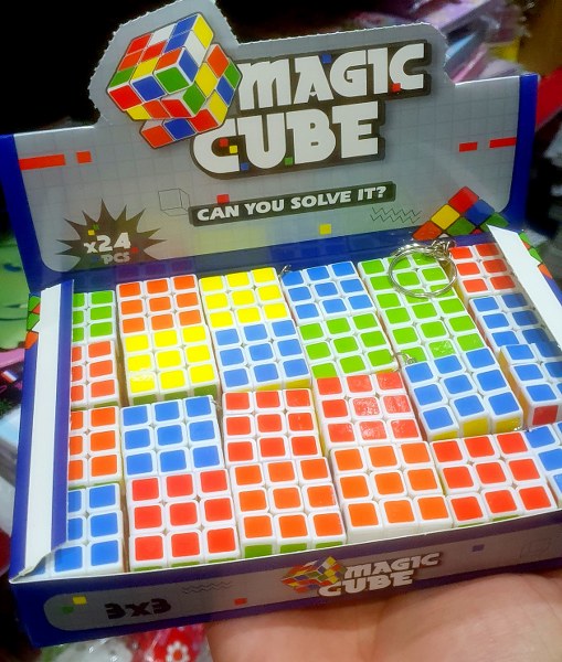 zeka küpü küçük anahtarlık kendinden baskılı 5439