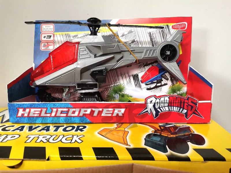 oyuncak helikopter atak 438