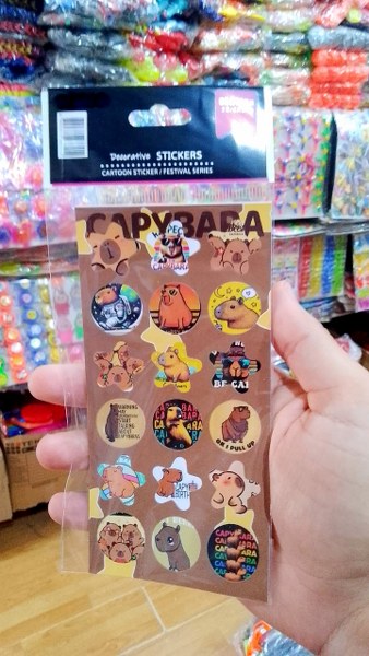 sticker kapibara