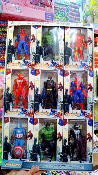 oyuncak süper kahramanlar 1052