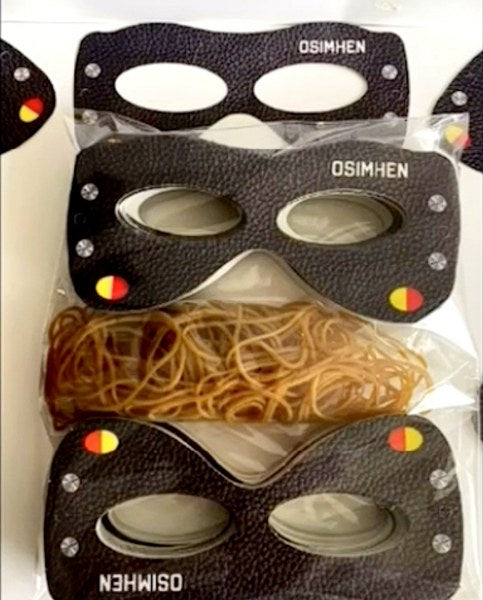 maske osimhen karton